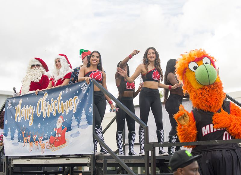 WinterNational Thanksgiving Day Parade