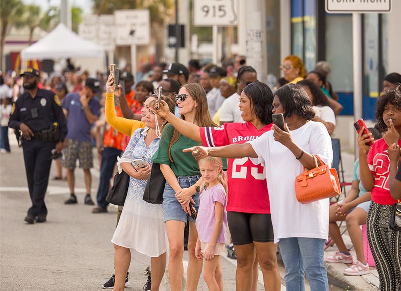 WinterNational Thanksgiving Day Parade